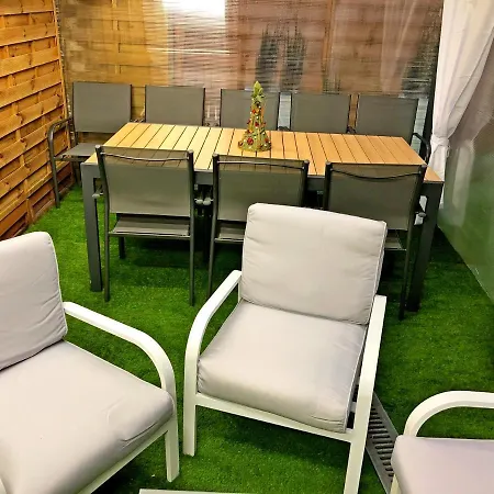 Amber Hostel-2